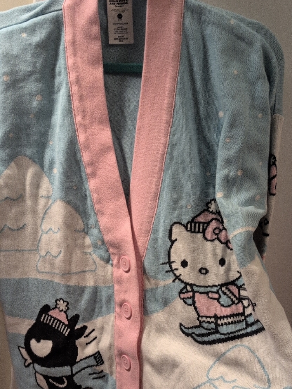 Sanrio Hello Kitty And Friends Winter Skiing Pastel Cardigan NWT - Picture 5 of 14